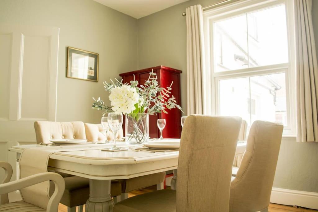 Lovely 3 Bed House In The Heart Of Cheltenham Exteriér fotografie