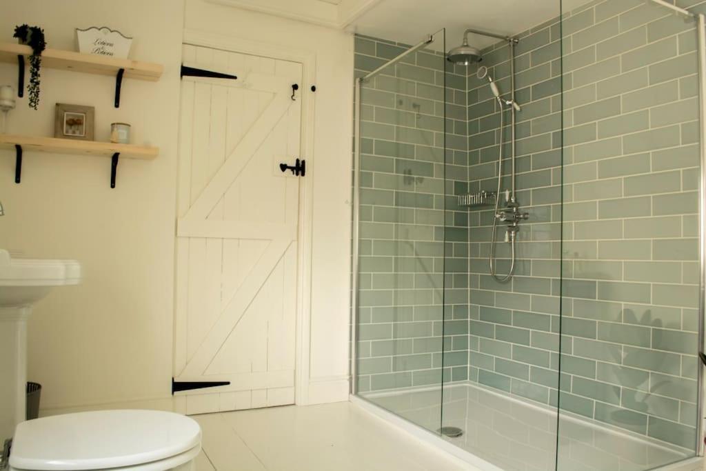 Lovely 3 Bed House In The Heart Of Cheltenham Exteriér fotografie